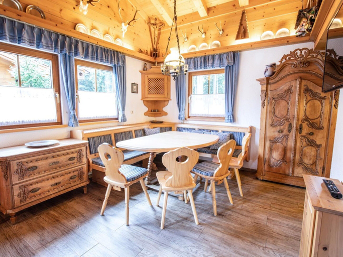 Dining, Chalet in Austria Near Ski Lift & Forest, Zell am See