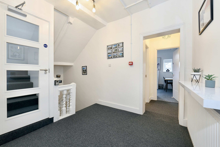 Room 4, Host Stay Broad Street, Worcestershire