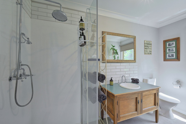 Bathroom 3, Country House Retreat, E. Gippsland - Bairnsdale