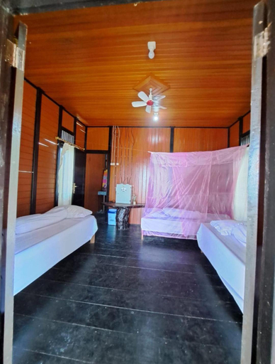Bedroom 2, Misool Dayef Homestay