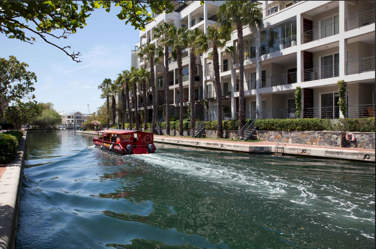 Room 5, Canal View Two Bedroom Luxury Apartment - 507, City of Cape Town