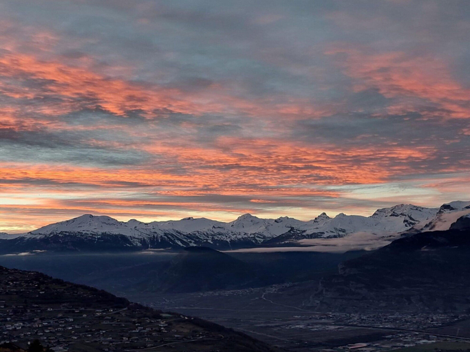 View from property 2, Centrally-located apartment in Veysonnaz, Sion