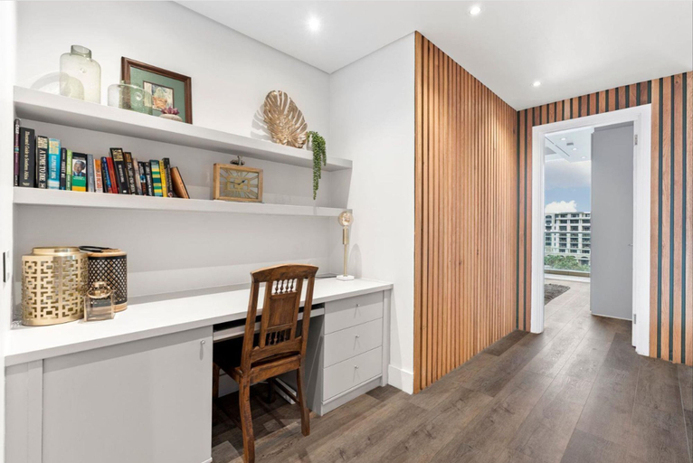 Room 4, Precinct Corner Two Bedroom Waterfront Apartment - 221, City of Cape Town