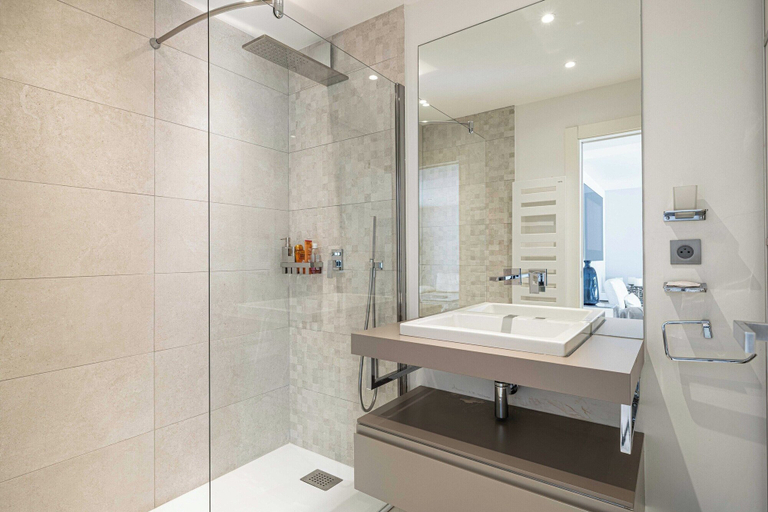 Bathroom, Beautiful 2P Apartment With Sunny Terrace, Alpes-Maritimes