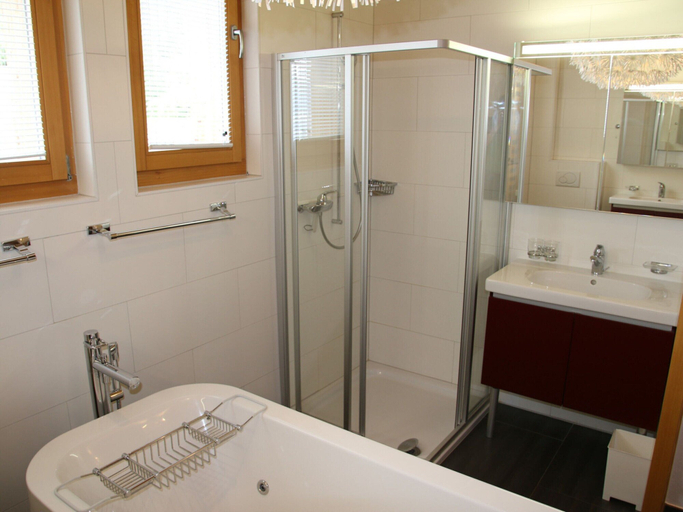 Bathroom 4, Hilltop Apartment With Valley Views, Sion