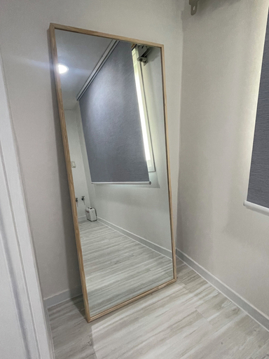 Bathroom 3, Stayhere, Suyeong