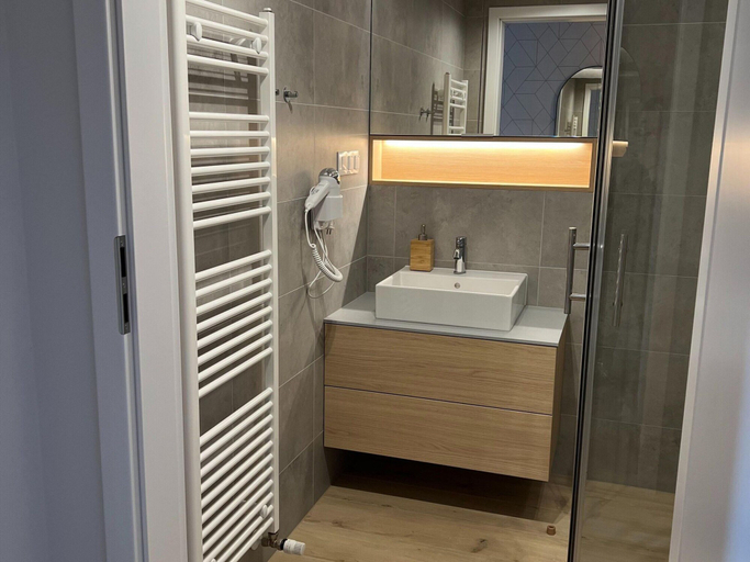 Bathroom 5, Apartment in Pobierowo Near Beach & SPA, Gryfice
