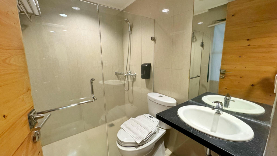 Bathroom 2
