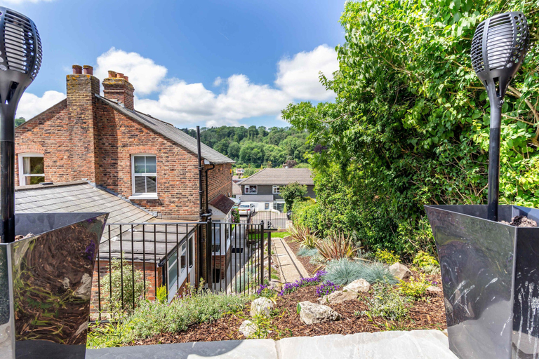 Room 5, Host Stay Farningham Residence, Surrey
