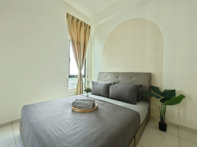 Bedroom 2, Kempas Dsummit Residences by Antlerzone, Johor Bahru