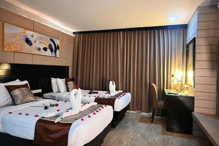Bedroom 3, Boss Suites Nana Hotel, Khlong Toey