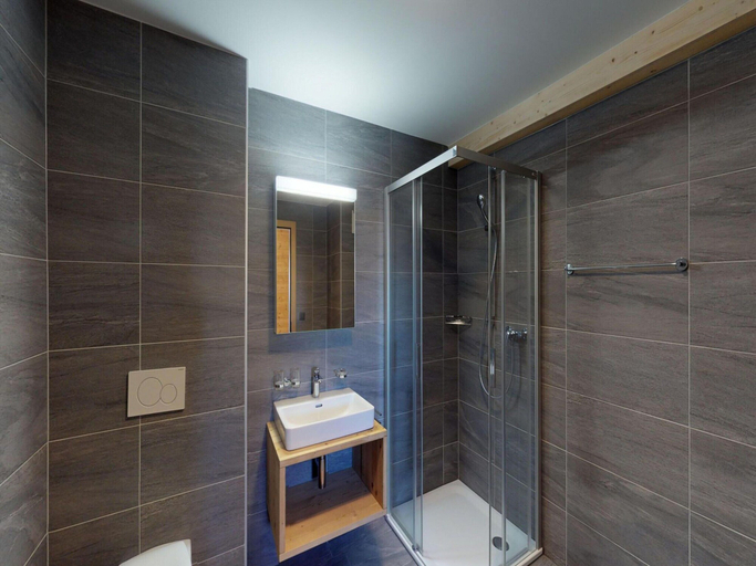 Bathroom 3, Apartment With Swimming Pool Access, Sion