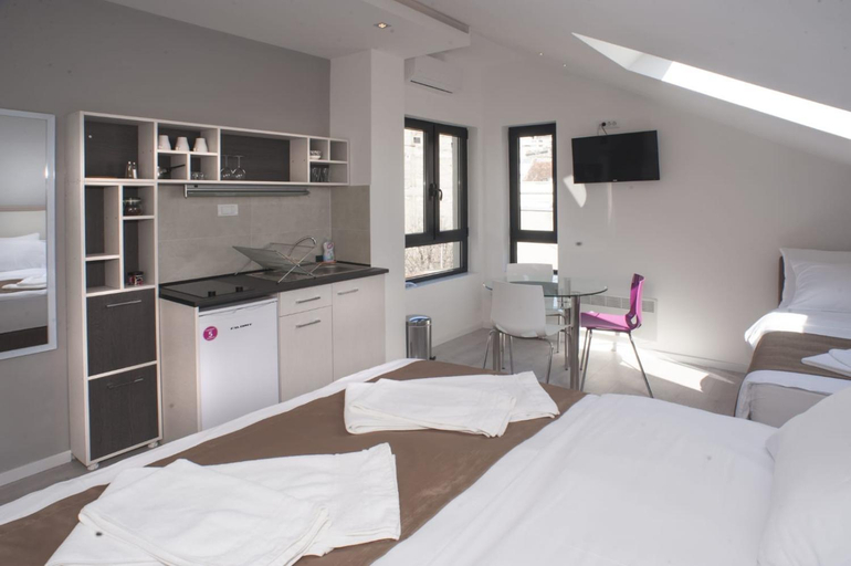Bedroom 2, Apartments Villa Savamala, Belgrade