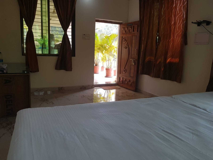 Bedroom 3, Krushnakunj Holiday Resort, Nagaon, Raigarh