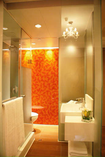 Bathroom 20