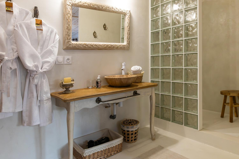 Bathroom 4, La Bastide du Murier, Var