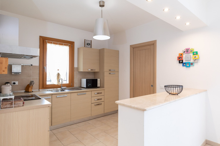 Room 4, Casa Al Borgo by Wonderful Italy, Olbia-Tempio