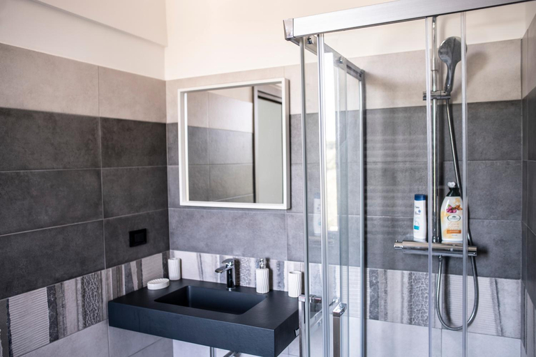 Others 3, B&B Makari holiday home, Messina