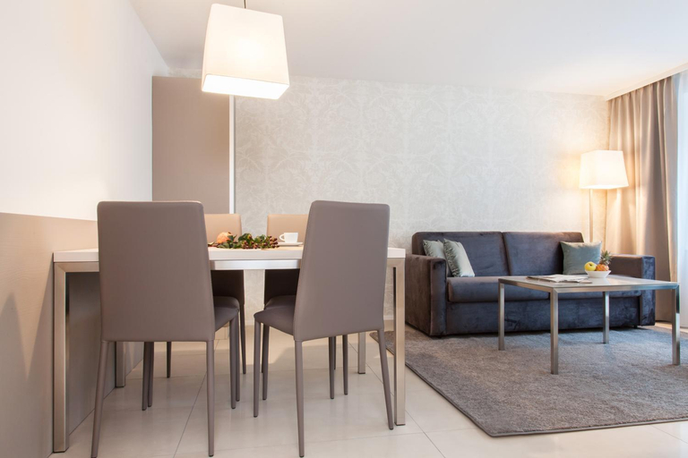 Dining Room 5