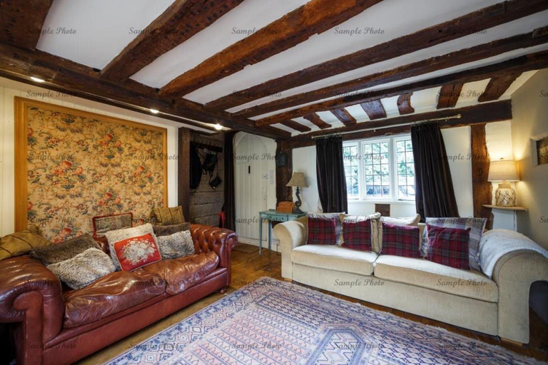 Living area 3, 500 yr old Cottage With Historic Park at the Gate, Kent