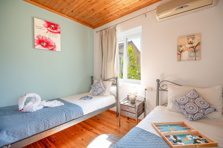Room 2, Porto Saint Stephanos, Ionian Islands