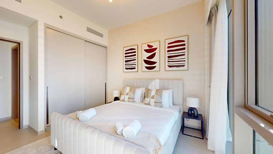 Room 4, Downtown - Grande 813, Dubai