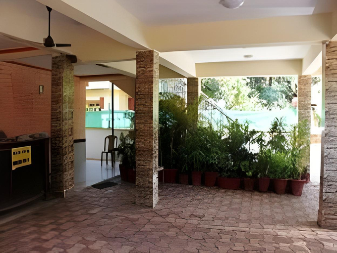 Others 2, Manvin's Inn, North Goa