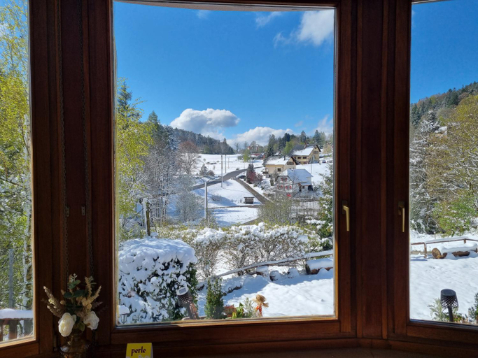 Others 5, Auberge La Tete En L'Air, Bas-Rhin