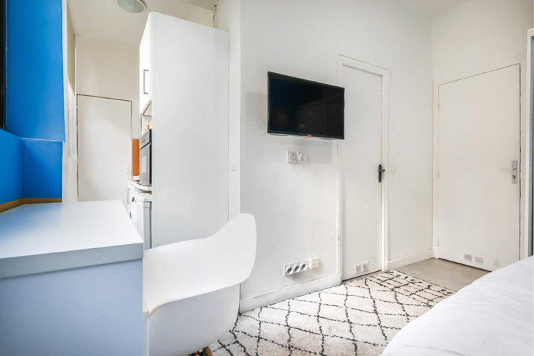Bedroom 4, Cosy Studio - Belleville, Paris