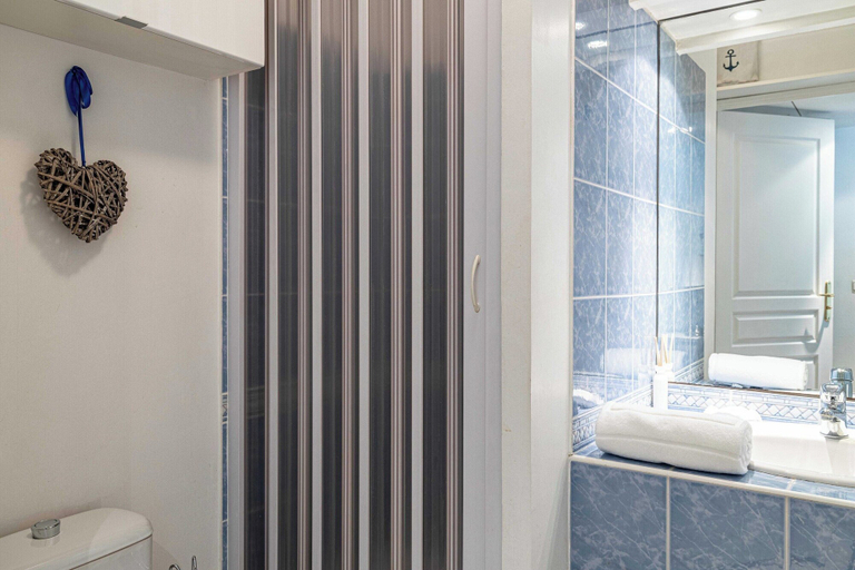 Bathroom 3, Charming Studio With Balcony & Pool -heart of Nice, Alpes-Maritimes