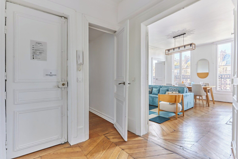 Bedroom 2, Sublime Apartment Center of Paris/Le Marais, Paris