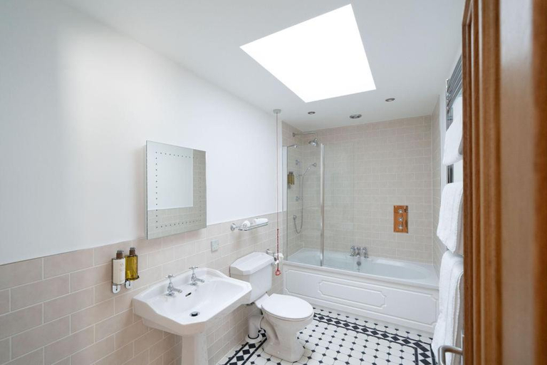 Bathroom 3, The Forbes Arms Hotel, Aberdeenshire
