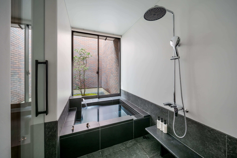 Bathroom 4, YORUYA, Kurashiki