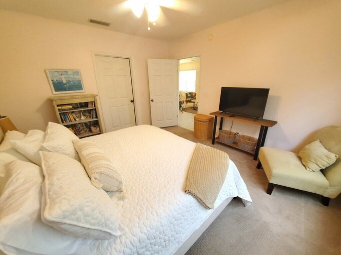 Bedroom 3, E Street Retreat, Saint Johns