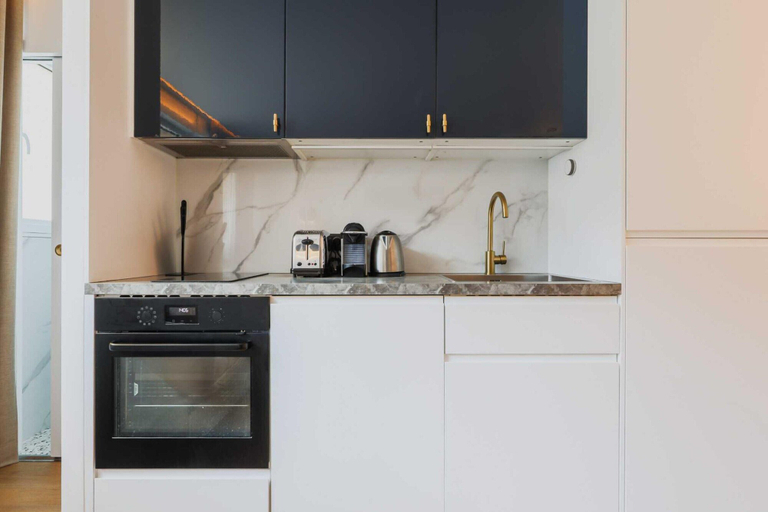 Others 4, Elegant apartment - 2BR/6P - Canal St Martin, Paris