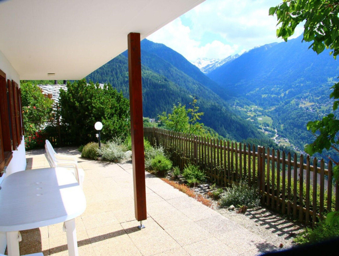 Balcony, Eanta Sunny & Mountain Chalet 10 Pers, Sion