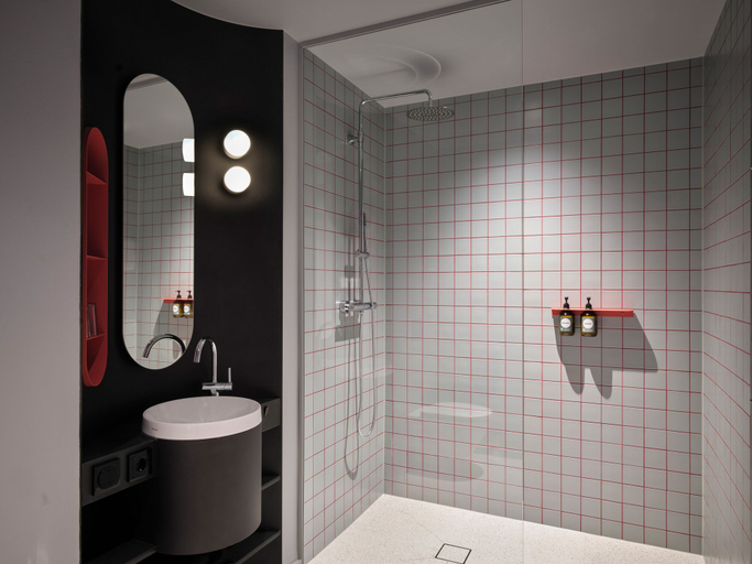 Bathroom 5, Noxx Hotel, Marburg-Biedenkopf