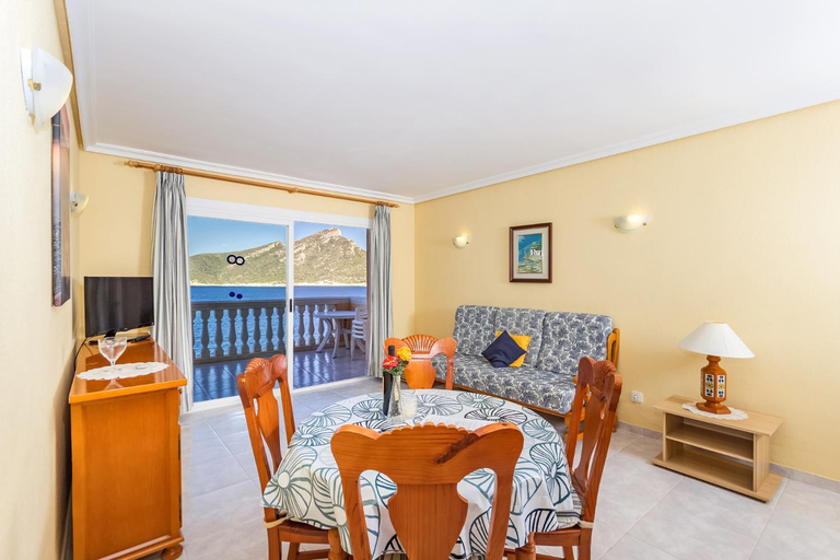 Guestroom, Apartamentos Amores San Telmo, Baleares