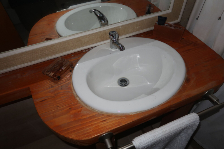 Bathroom 4, La Bella Patagonia, Coihaique