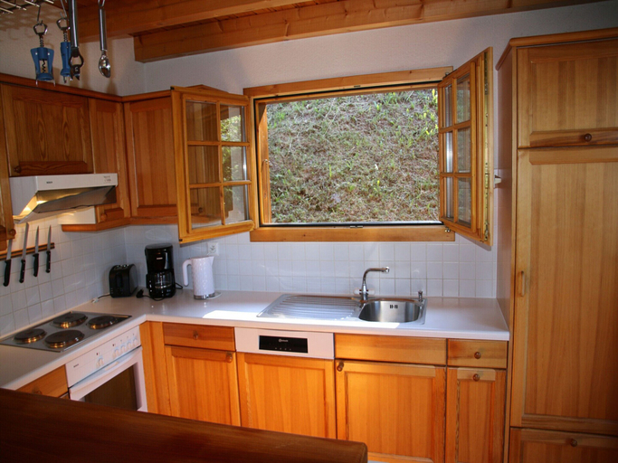 Private kitchen 5, Aeolus Mountain & Quiet Chalet 12 Pers, Conthey