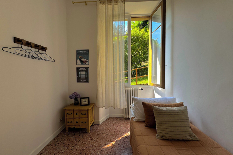 Room 3, Giardino Floreale di Menaggio, Como