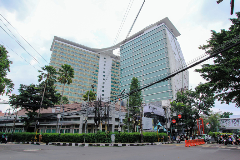 La Grande by Djitu Hospitality, Bandung