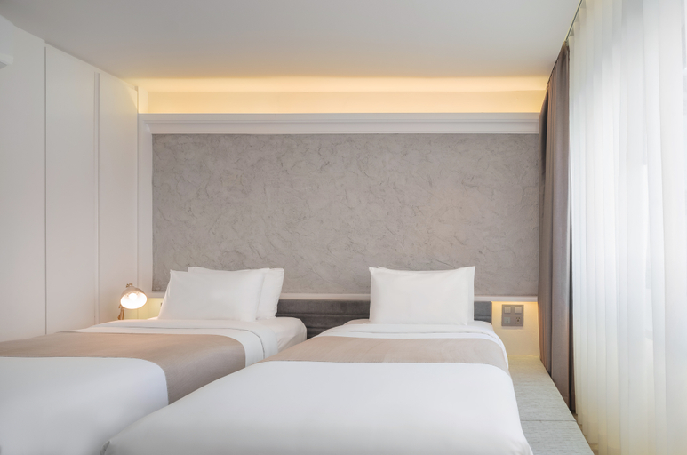 Bedroom 26