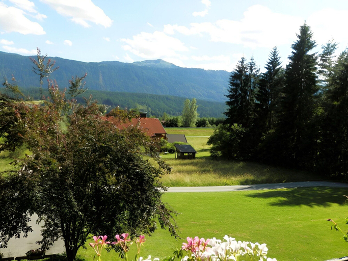 Others 3, Apartment With Sauna and Lakeview, Hermagor