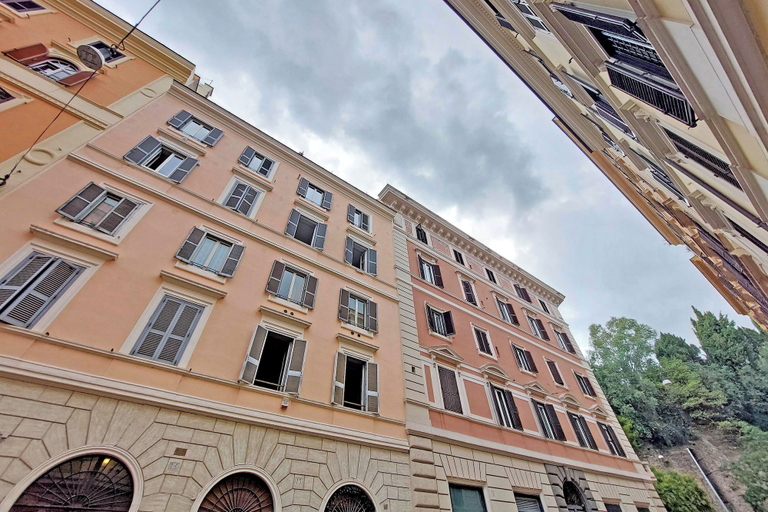 Exterior & Views 2, Belle Epoque House of Mirror, Roma
