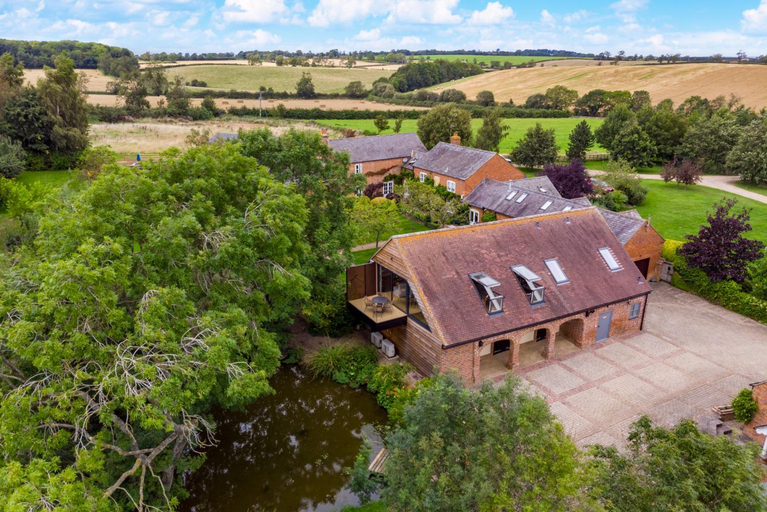 Exterior & Views 2, 14 Acres, Northamptonshire
