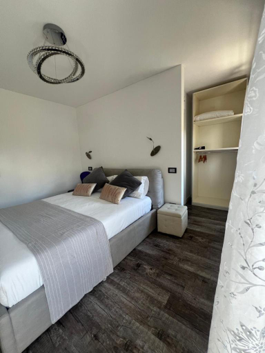 Others 3, Caivano Rooms New Opening, Verona