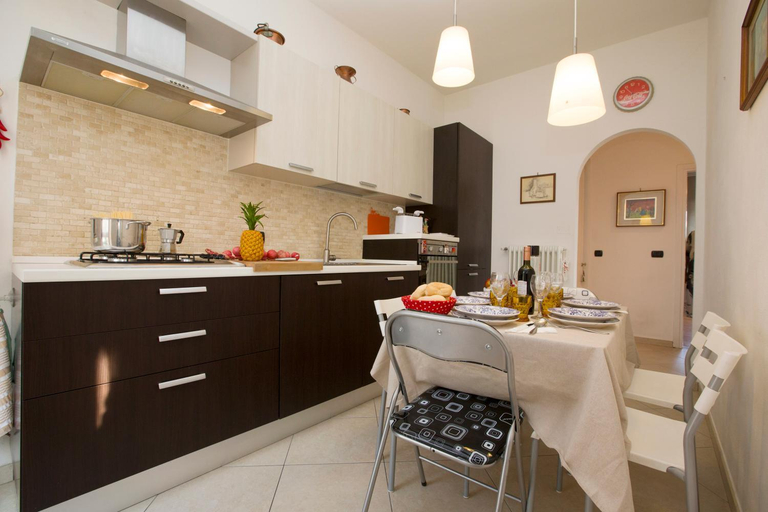 Others 3, Casa Andreas & Corinna with Sunny Balcony - Happy Rentals, Trento