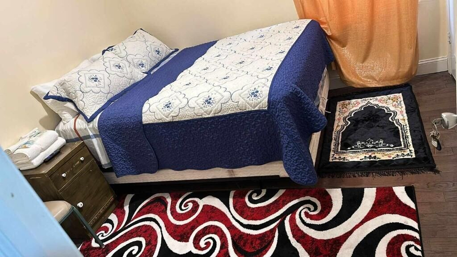 Bedroom 5, Divine Villa and Resorts- 67 Sherman Ave, Newark