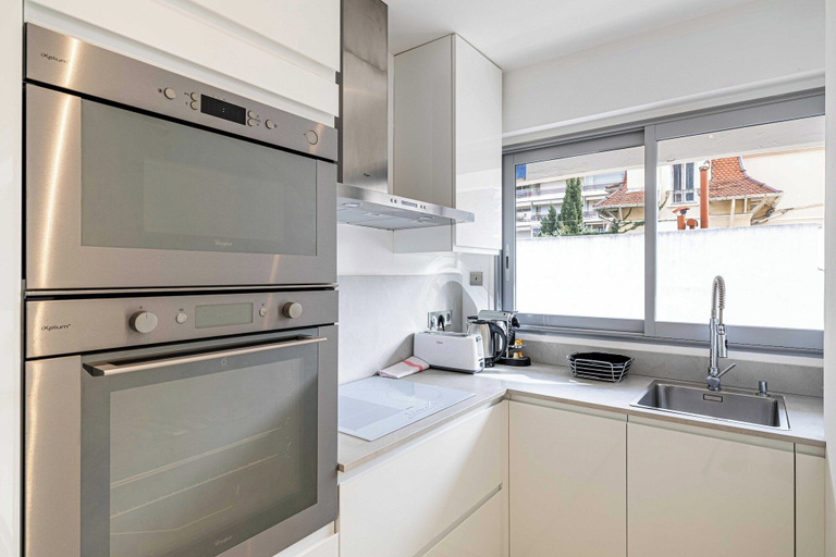 Private kitchen 2, Beautiful 2P Apartment With Sunny Terrace, Alpes-Maritimes